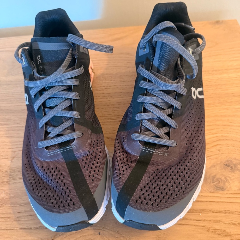 On Women's Black and Brown Sneakers